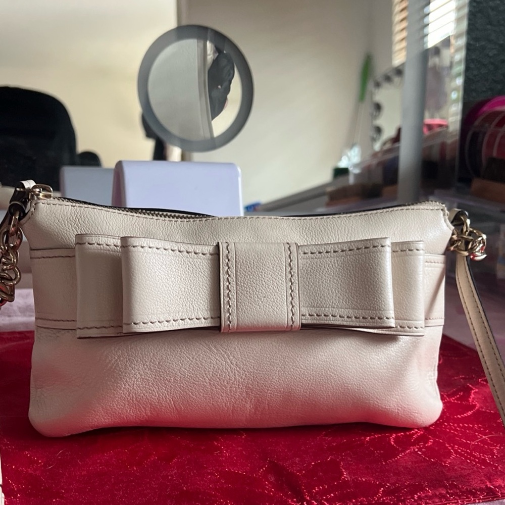 Kate spade 2009 to 2011 Cream Bow Accent shoulder bag